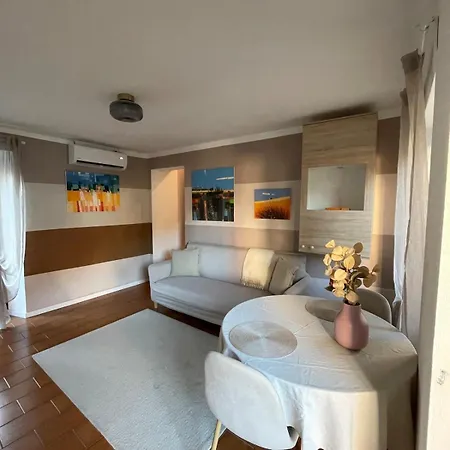 Lovely Overlooking The Appartamento *